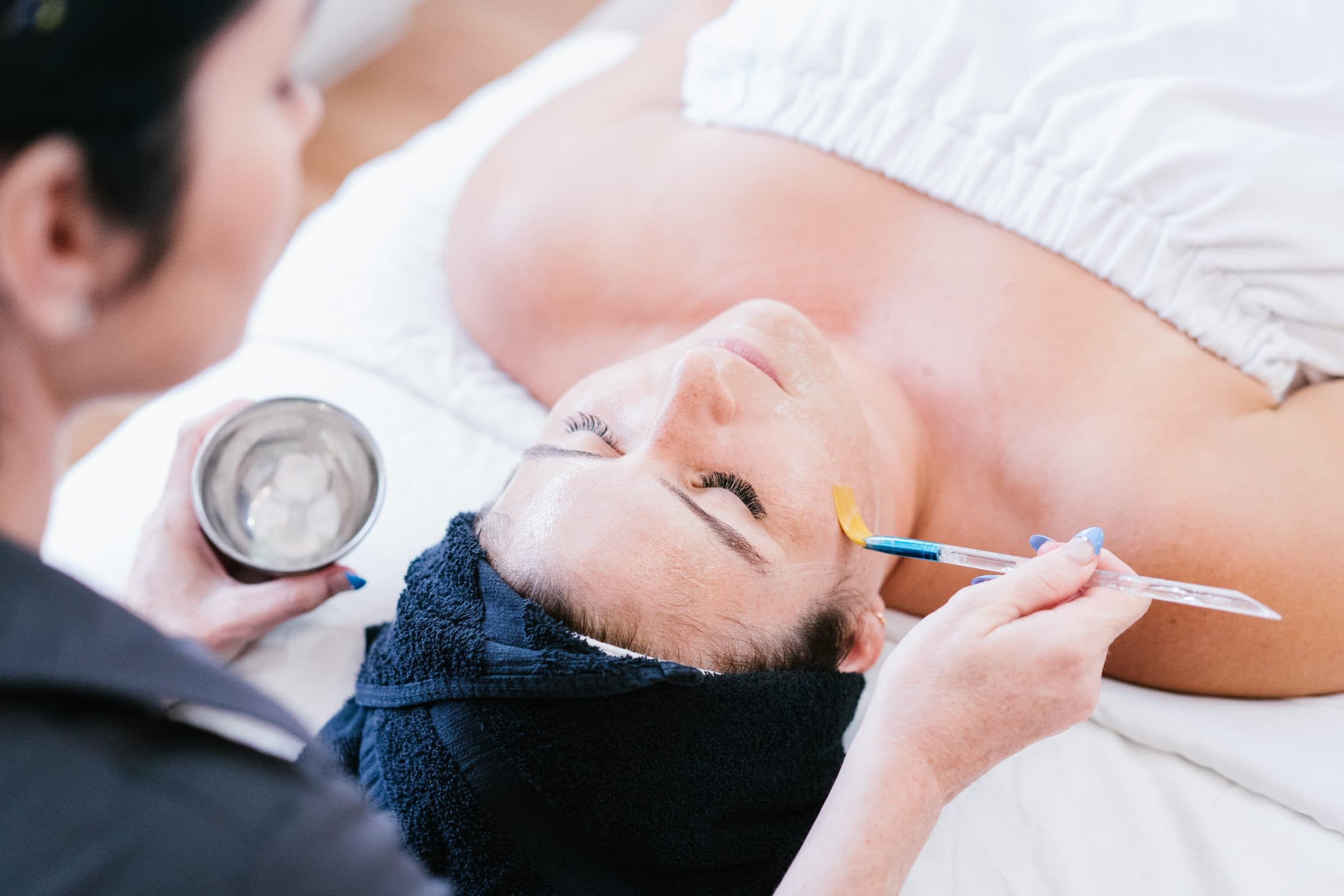AlumierMD Peels